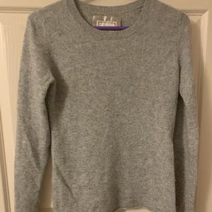 Gray cashmere crew neck